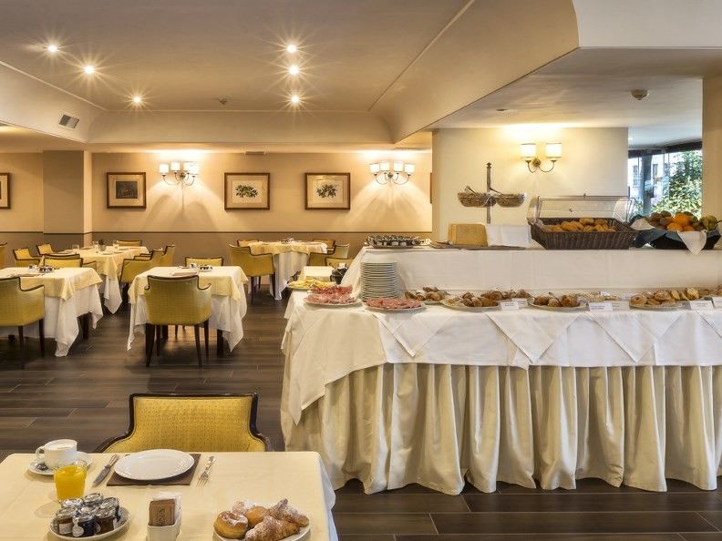 Sina Maria Luigia Hotel Parma Bagian luar foto