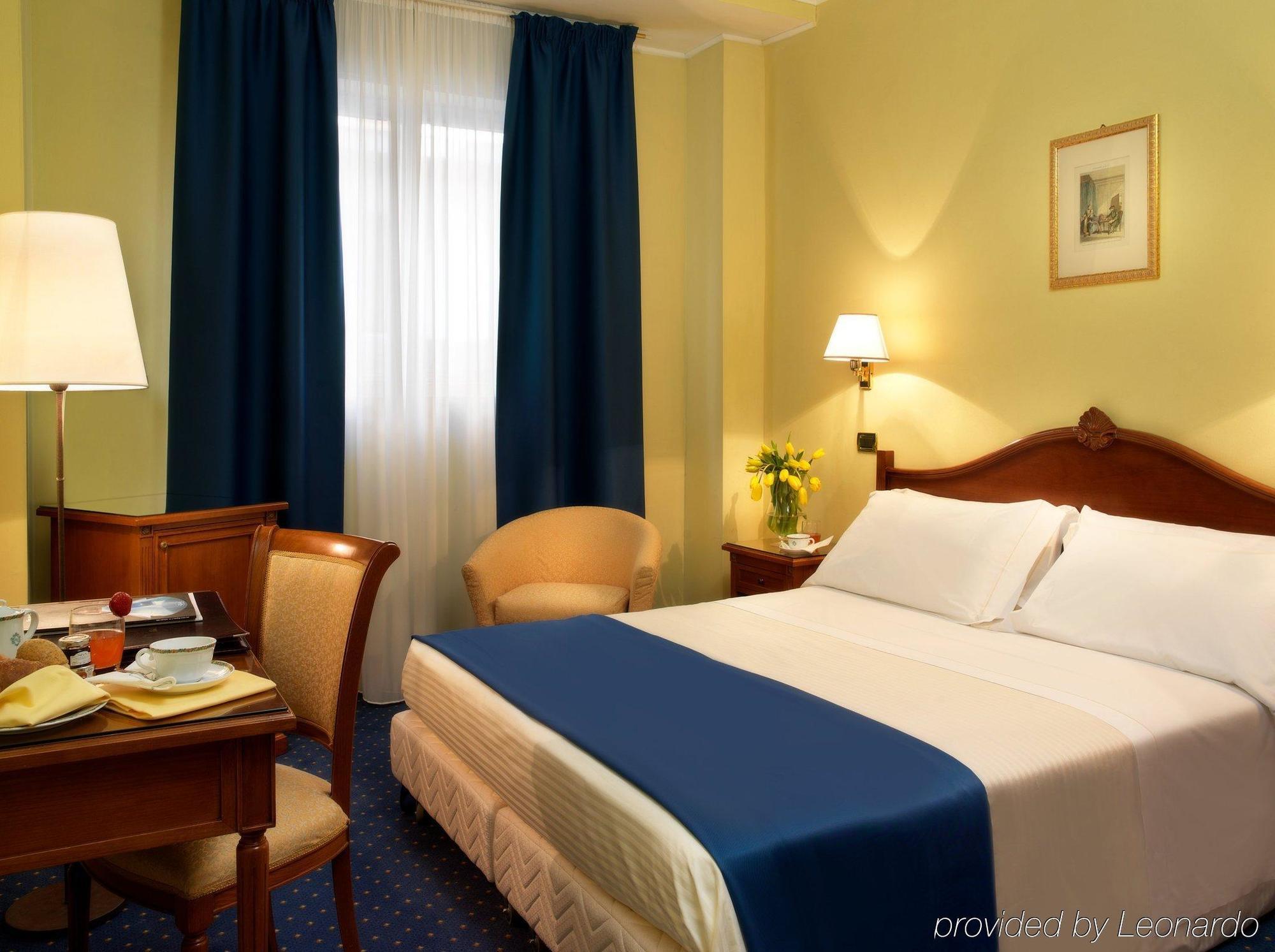 Sina Maria Luigia Hotel Parma Bagian luar foto